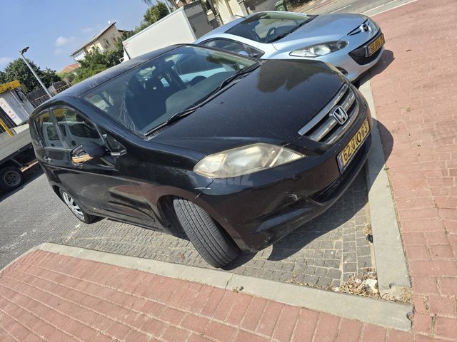 הונדה FR-V
