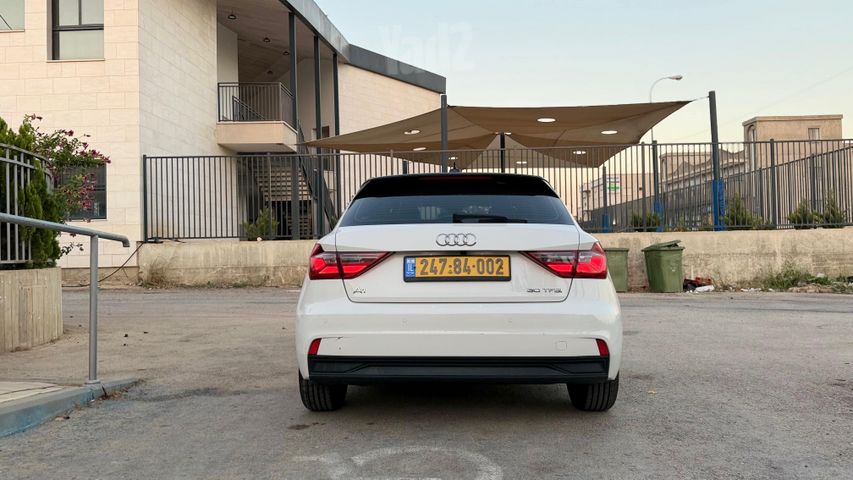 אאודי A1