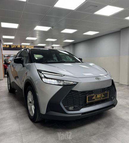 טויוטה C-HR