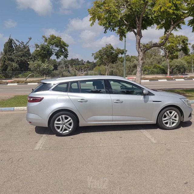 מודעת רכב רנו מגאן