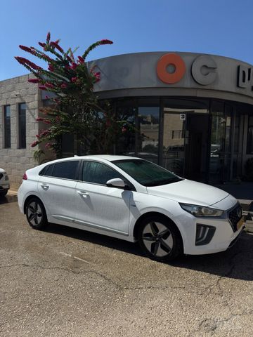 מודעת רכב יונדאי איוניק
