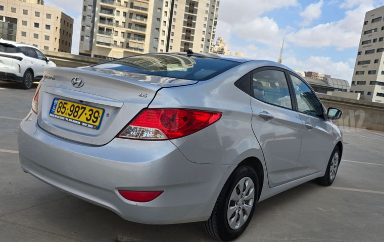 מודעת רכב יונדאי אקסנט i25 1