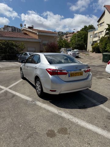טויוטה קורולה