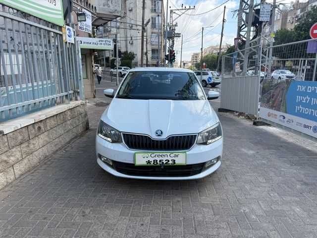 סקודה פאביה