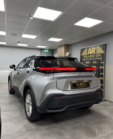 טויוטה C-HR