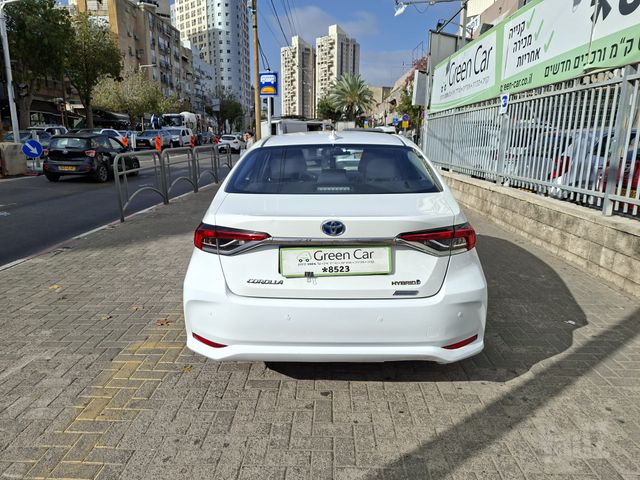 טויוטה קורולה