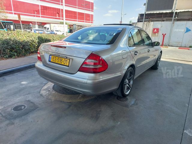 מרצדס-בנץ E-class