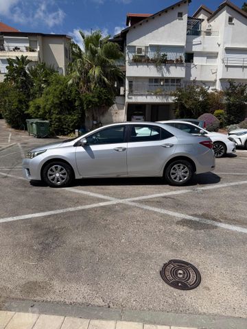 טויוטה קורולה