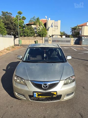 מאזדה 3