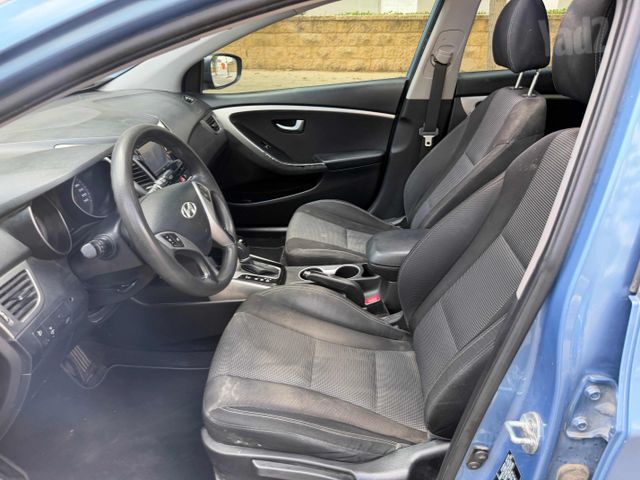 יונדאי i30