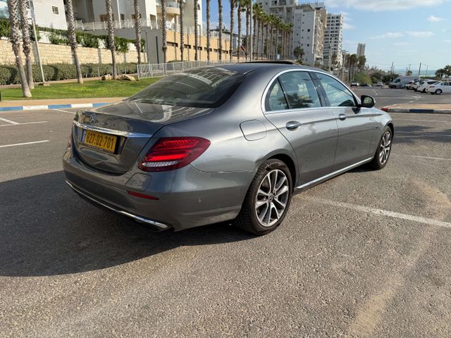 מרצדס-בנץ E-class