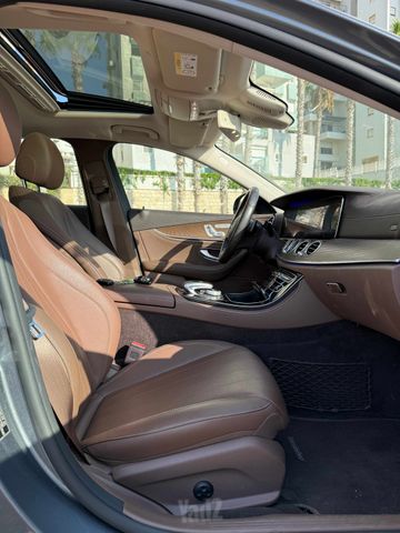 מרצדס-בנץ E-class