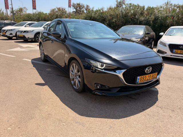 מודעת רכב מאזדה 3 1