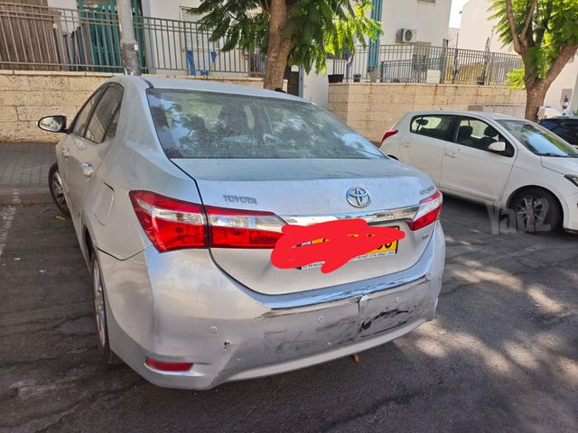 טויוטה קורולה