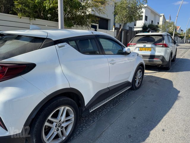 טויוטה C-HR