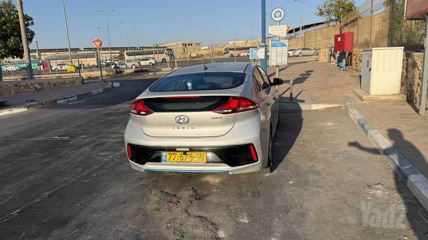 יונדאי איוניק