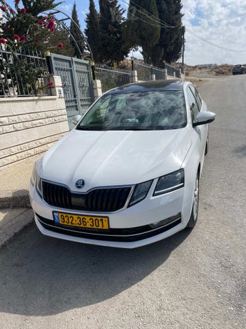 סקודה אוקטביה