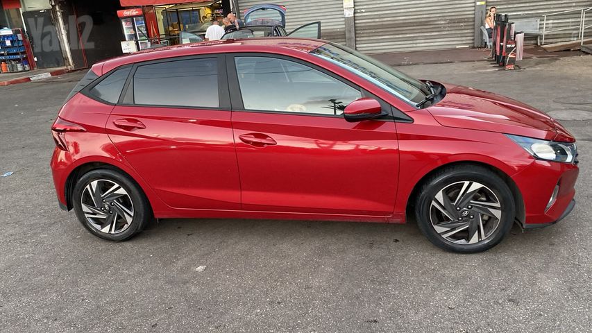 מודעת רכב יונדאי i20