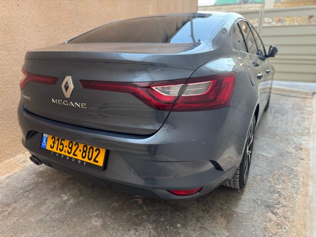 רנו מגאן
