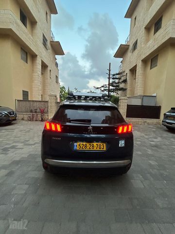 פיג'ו 3008