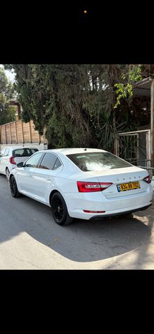 סקודה סופרב