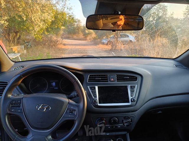 יונדאי i20