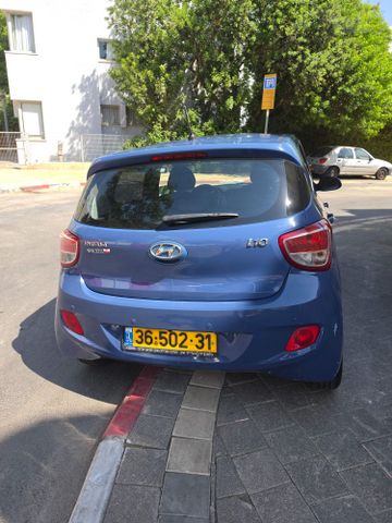 יונדאי i10