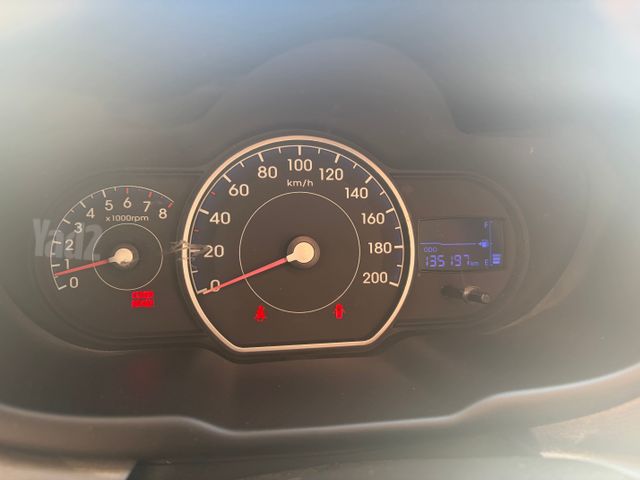 יונדאי i10