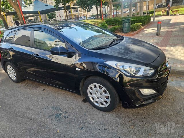 יונדאי i30