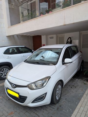 יונדאי i20