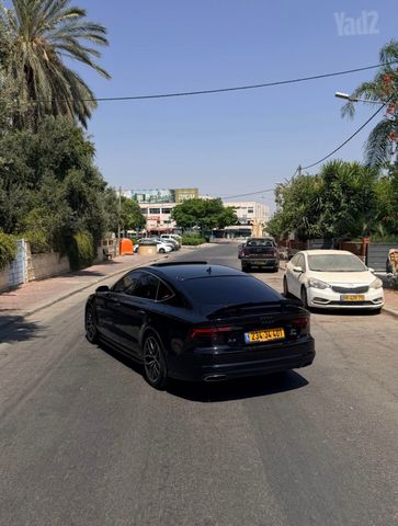 אאודי A7