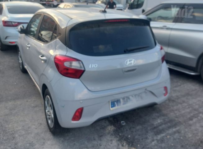יונדאי i10