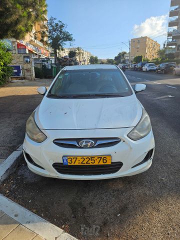 מודעת רכב יונדאי אקסנט i25