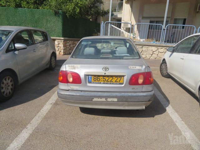 טויוטה קורולה