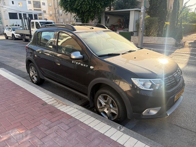 דאצ'יה סנדרו