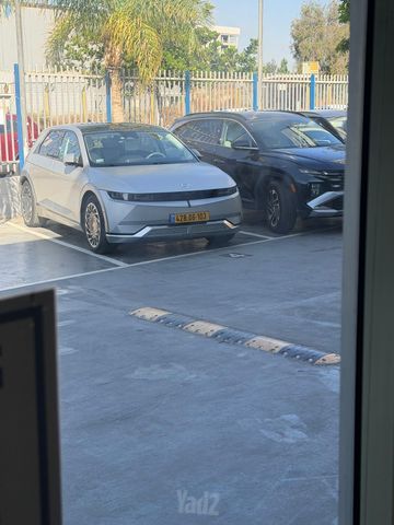 יונדאי איוניק 5