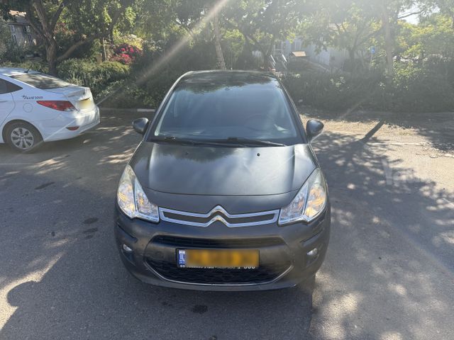 מודעת רכב סיטרואן C3