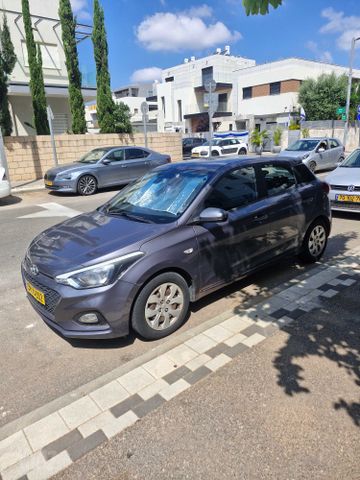 מודעת רכב יונדאי i20
