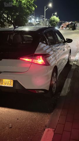 יונדאי i20
