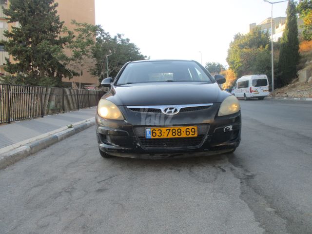 יונדאי i30