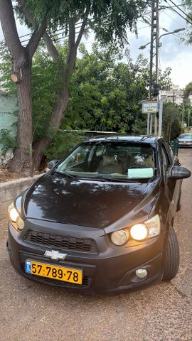 מודעת רכב שברולט סוניק
