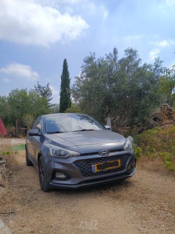 מודעת רכב יונדאי i20