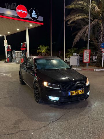 סקודה אוקטביה