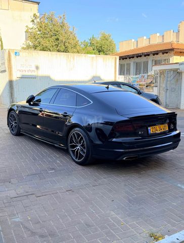 אאודי A7