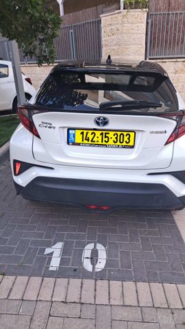 טויוטה C-HR