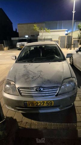 טויוטה קורולה