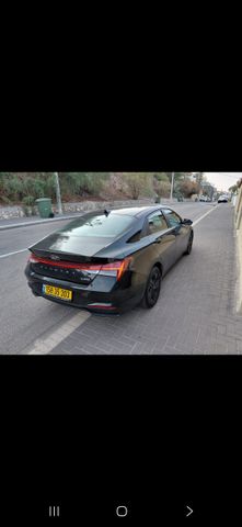 יונדאי אלנטרה
