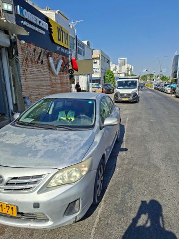 טויוטה קורולה