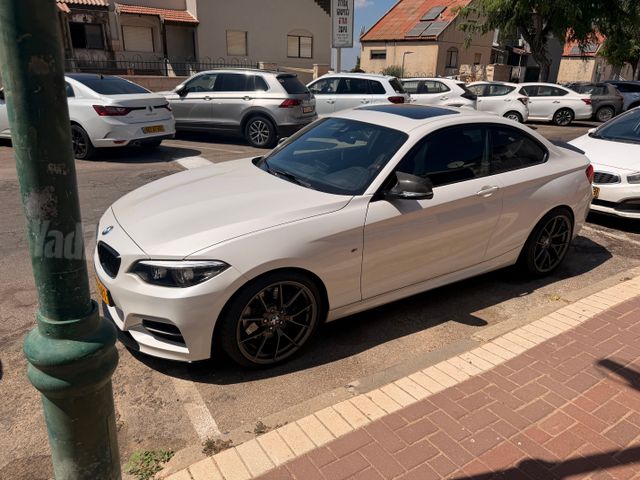 מודעת רכב ב מ וו סדרה 2