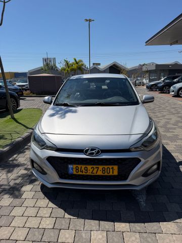 יונדאי i20